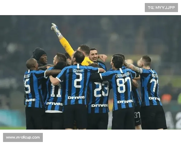 博洛尼亚0-2米兰半场数据：绝佳机会0-6，射门9-5显实力差距